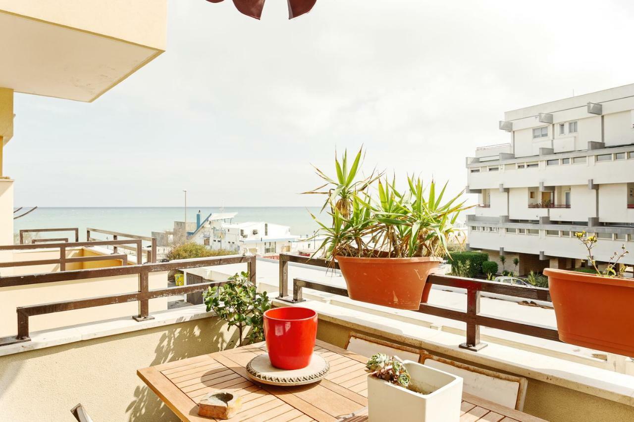 Bari Airport Seaview Apartment מראה חיצוני תמונה