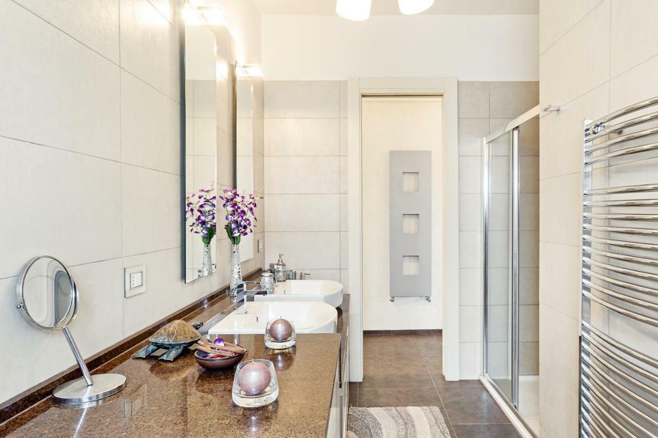 Bari Airport Seaview Apartment מראה חיצוני תמונה